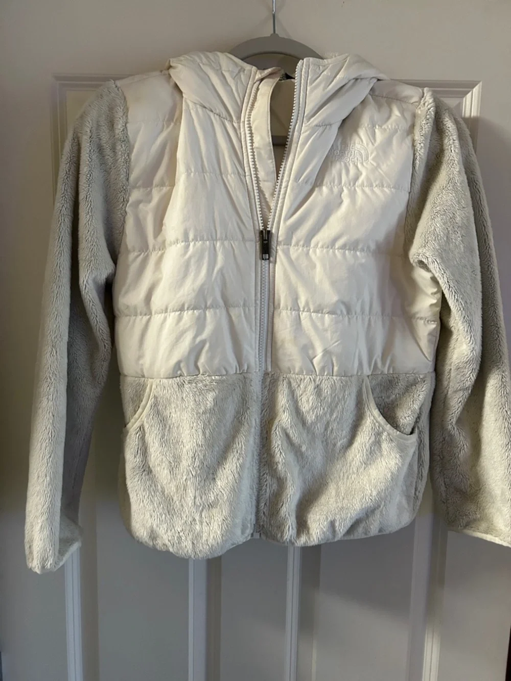 *closet clean out* The North Face Cream-White Quilted Hooded Jacket